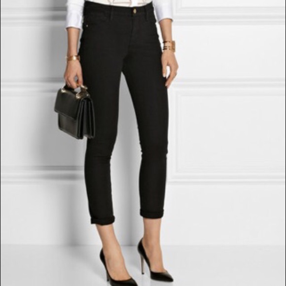 NWT - FRAME - Le High Skinny Crop in Noir